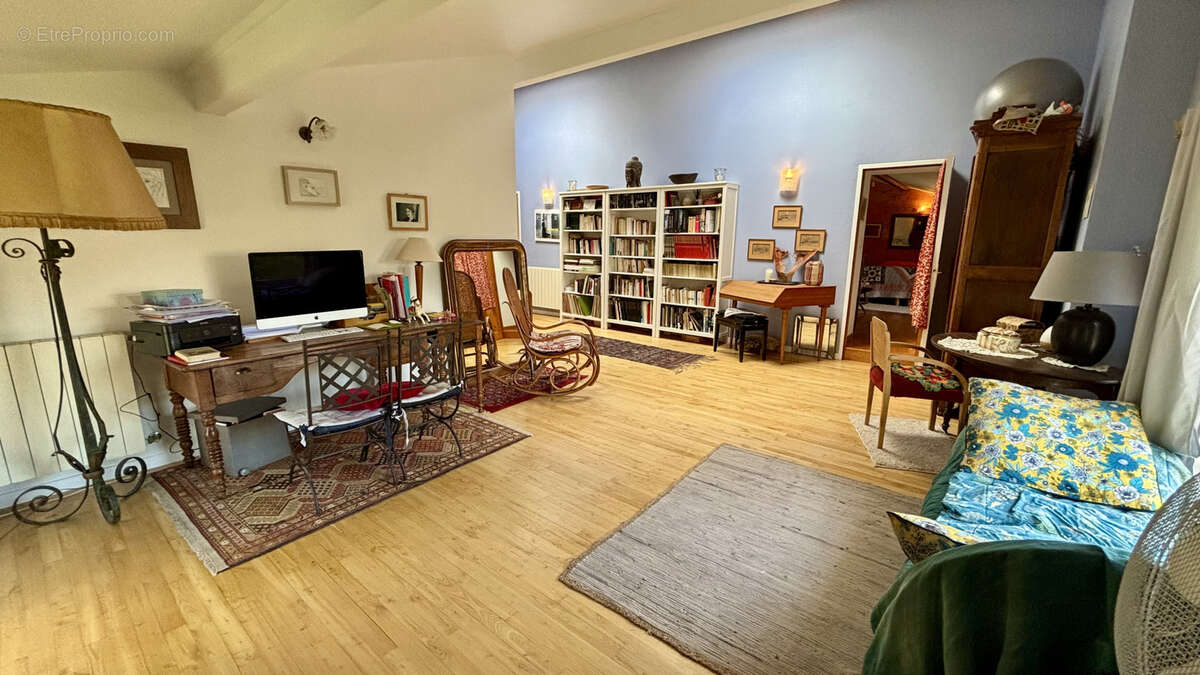 Maison à LORIOL-SUR-DROME