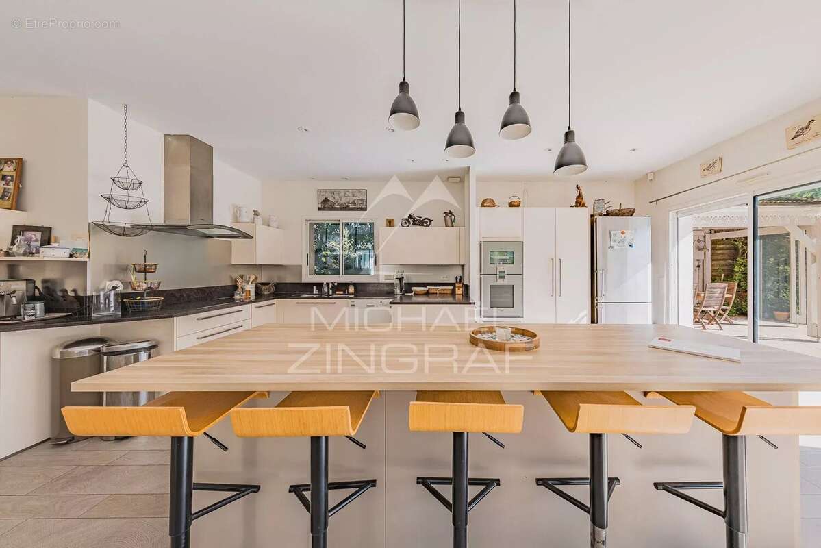 Maison à LE BOUSCAT