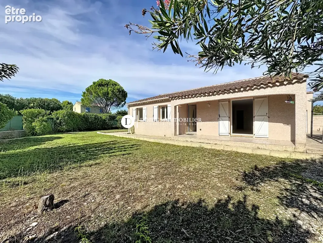 Maison 109 m² à Saint-Saturnin-Les-Avignon  - photo 2