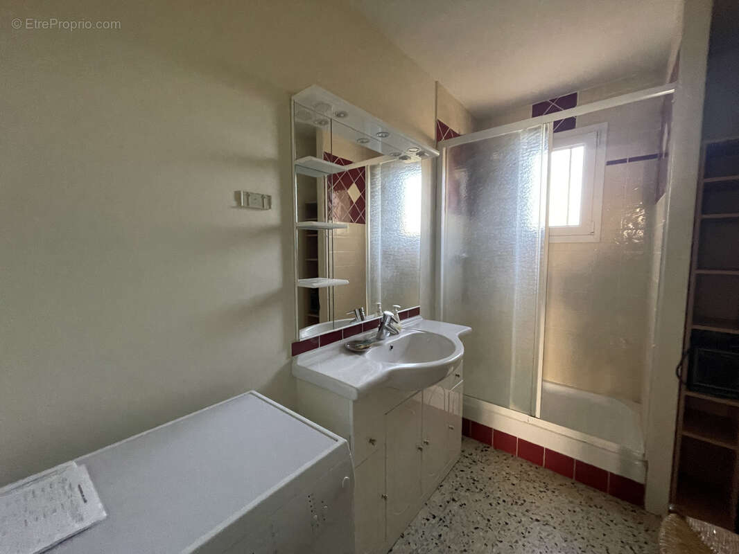 Maison à VAISON-LA-ROMAINE