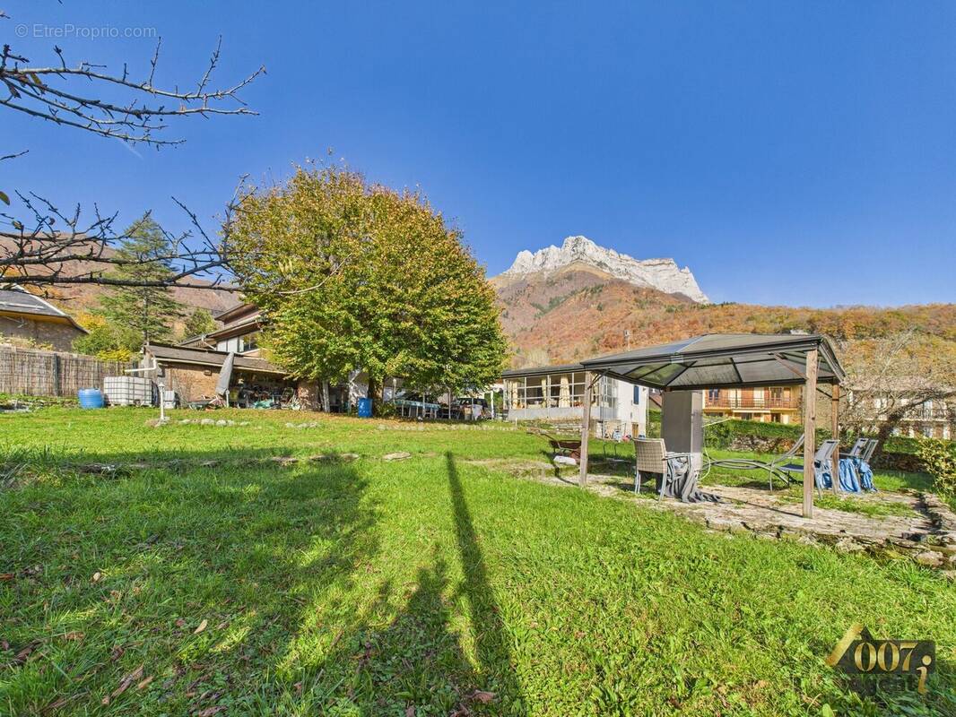 Maison à SAINT-PIERRE-D&#039;ALBIGNY