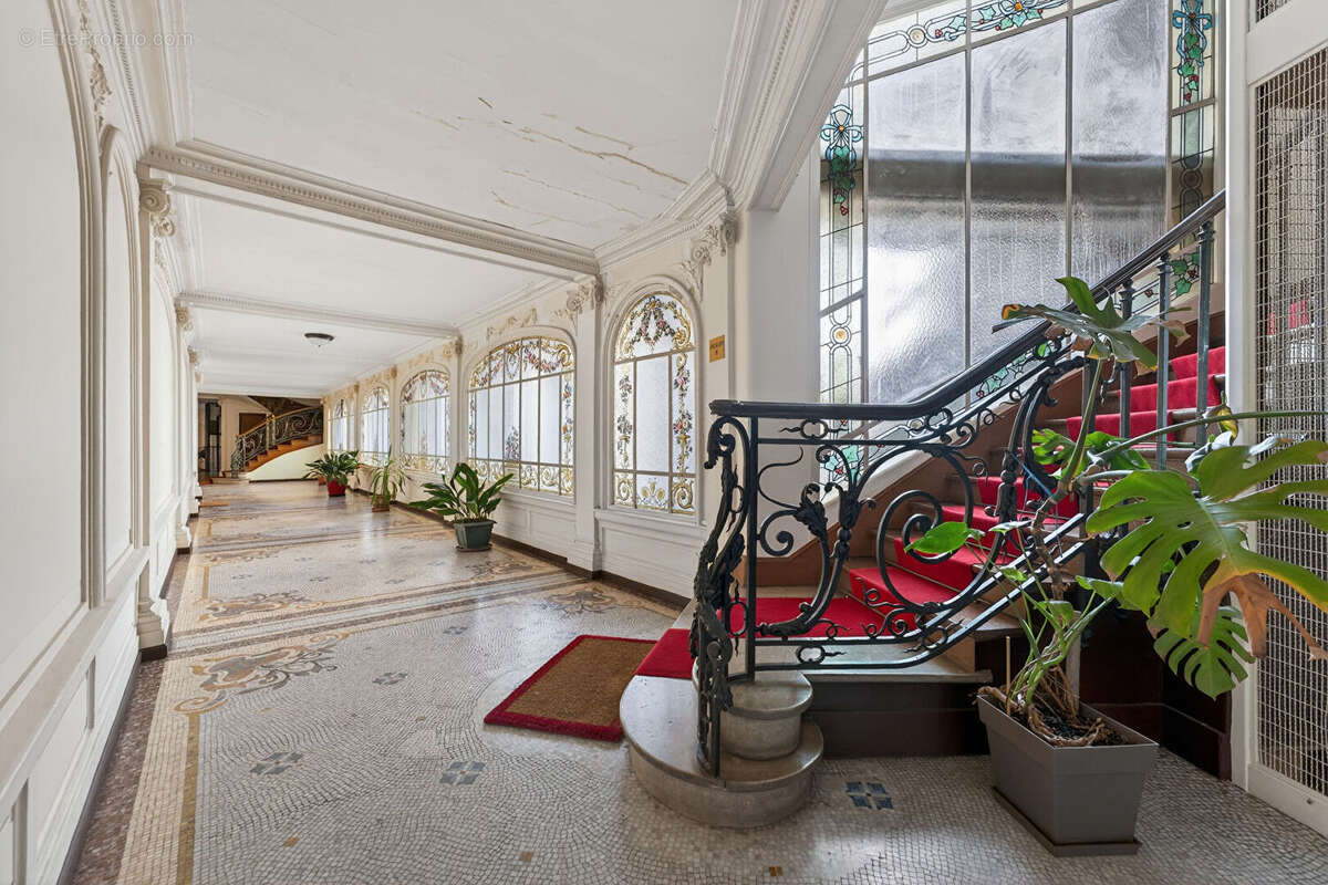 Appartement à PARIS-12E