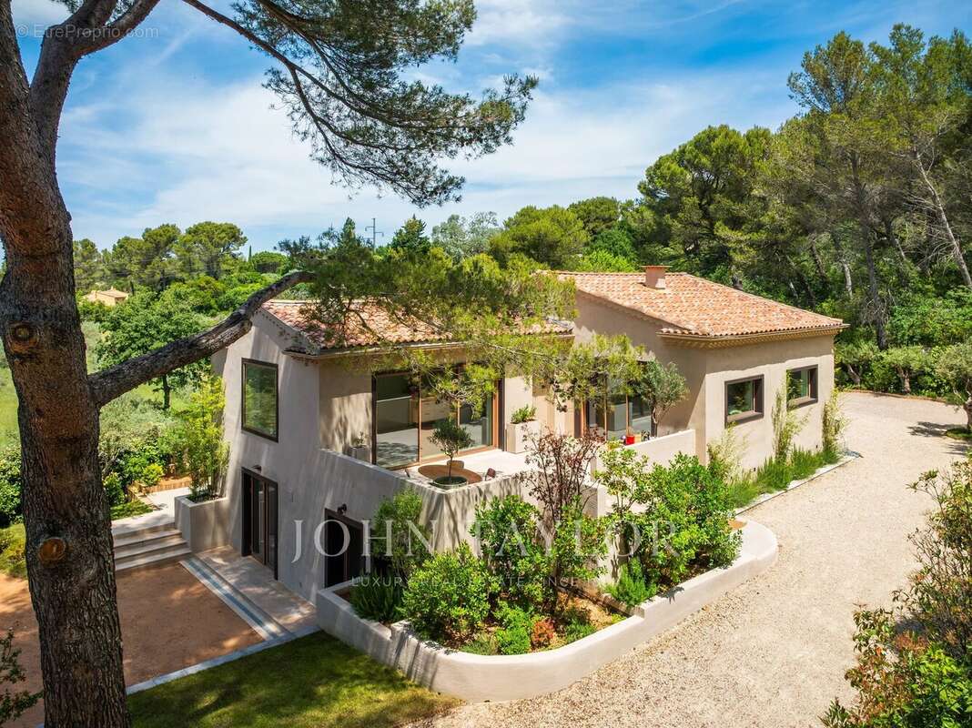 Maison à AIX-EN-PROVENCE
