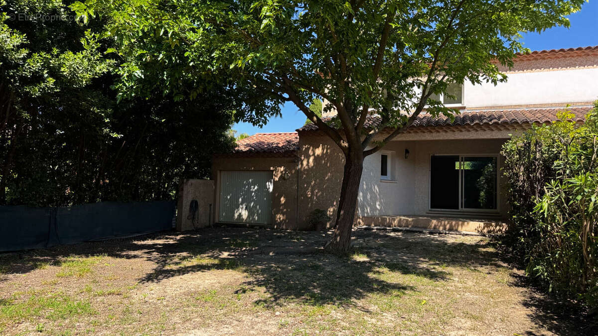 Maison à TARASCON