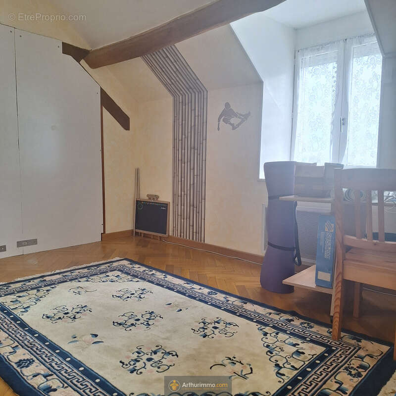 Maison à ROZAY-EN-BRIE
