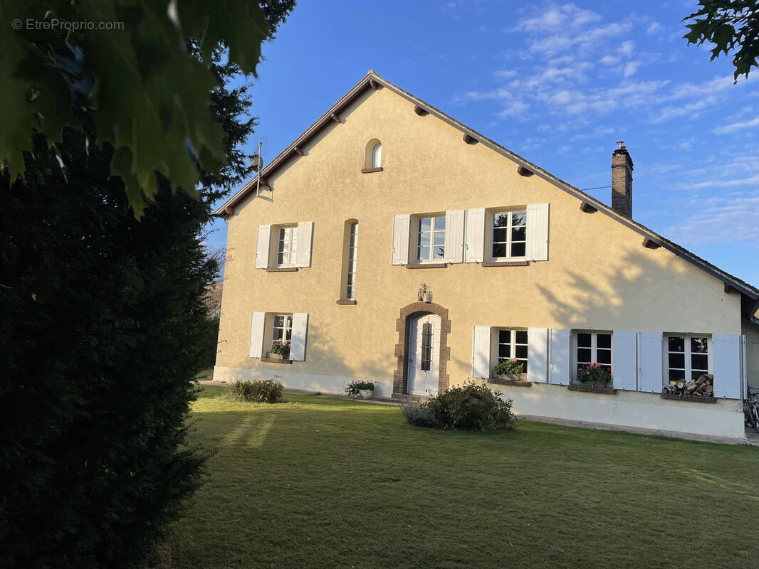 Maison à MAILLEBOIS