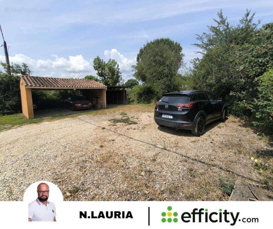 Maison à VILLELAURE