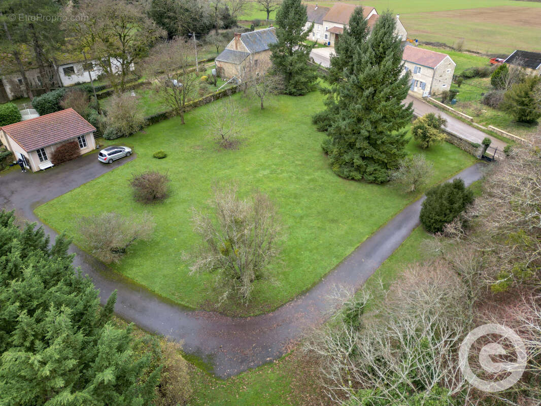 Maison à SAINTE-COLOMBE