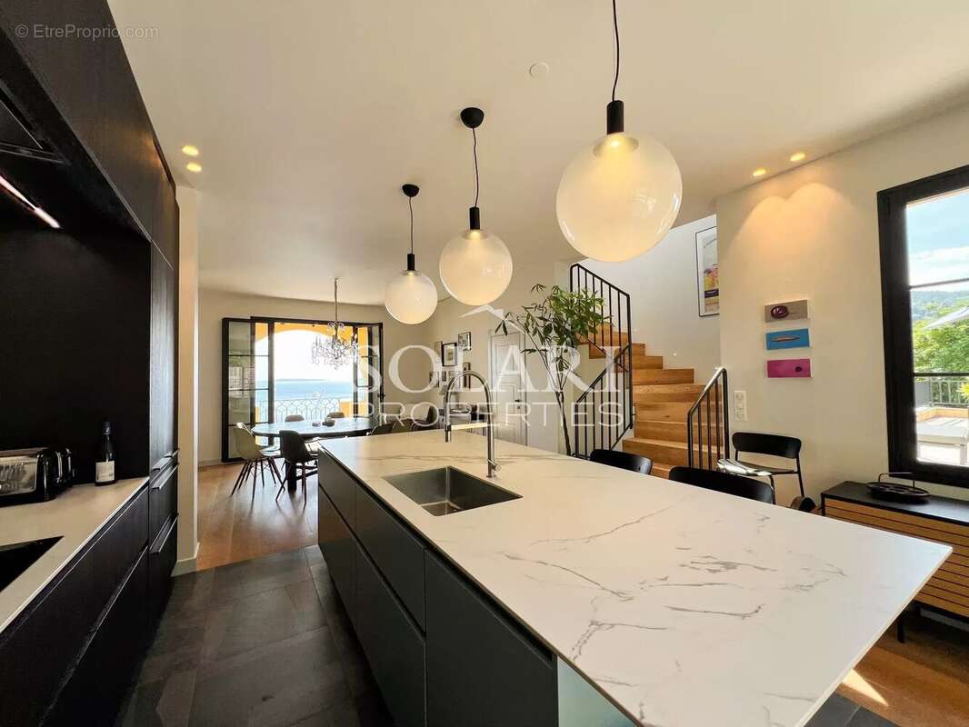 Maison à THEOULE-SUR-MER