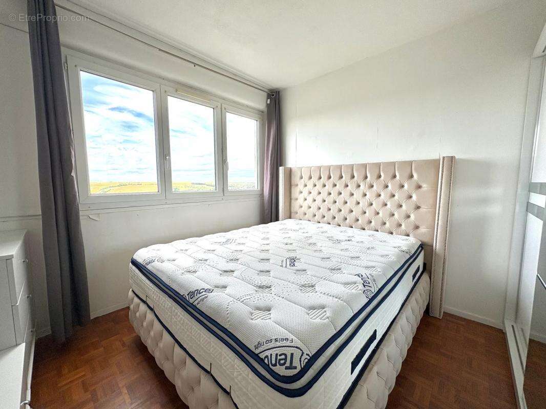 Appartement à MEULAN