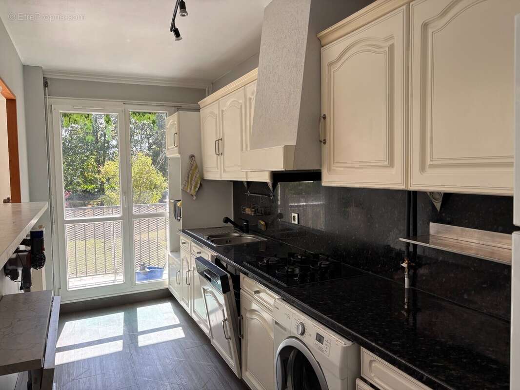 Appartement à MORSANG-SUR-ORGE