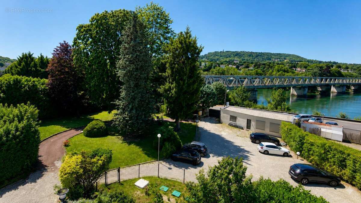 Appartement à CALUIRE-ET-CUIRE