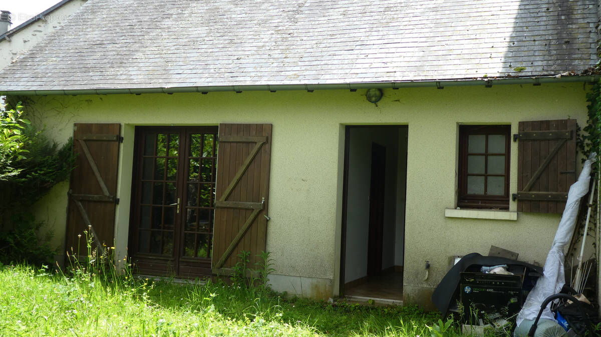 Maison à LA CROISILLE-SUR-BRIANCE