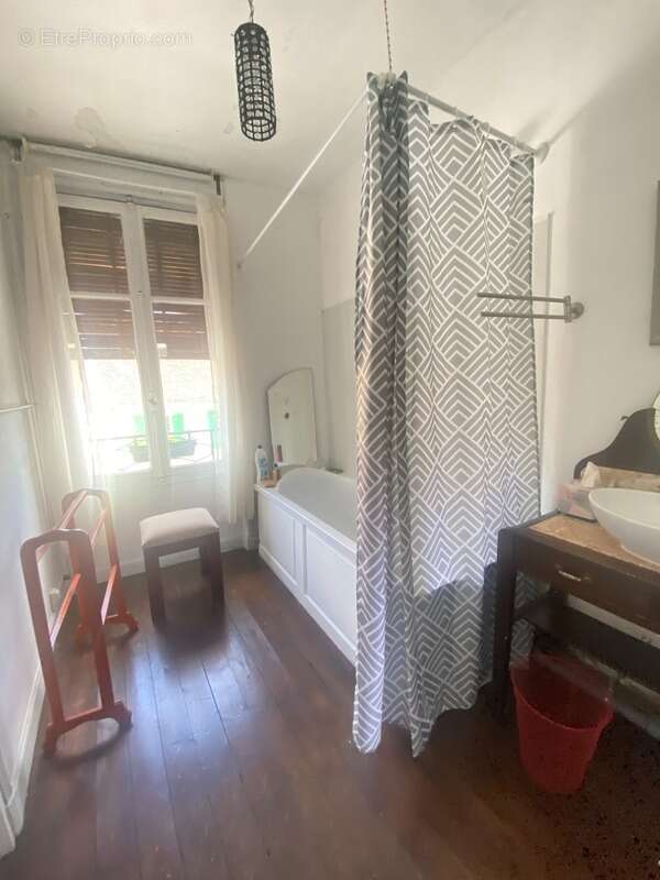 Maison à DUN-LE-PALESTEL