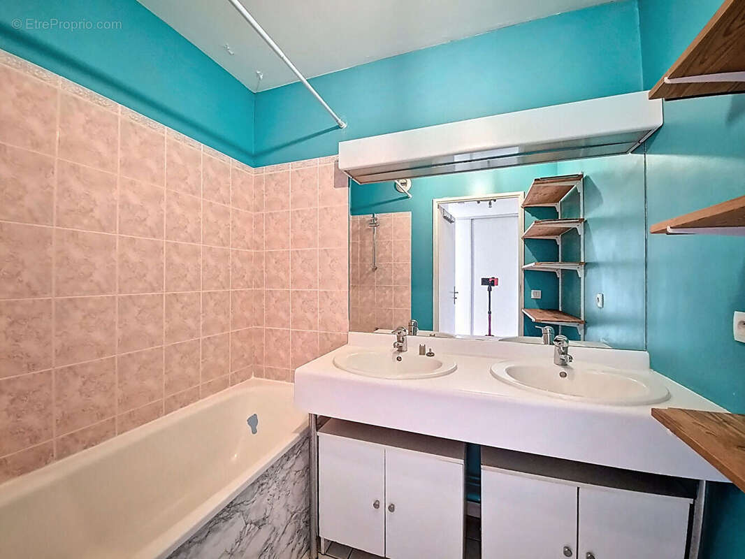 Appartement à LIMEIL-BREVANNES