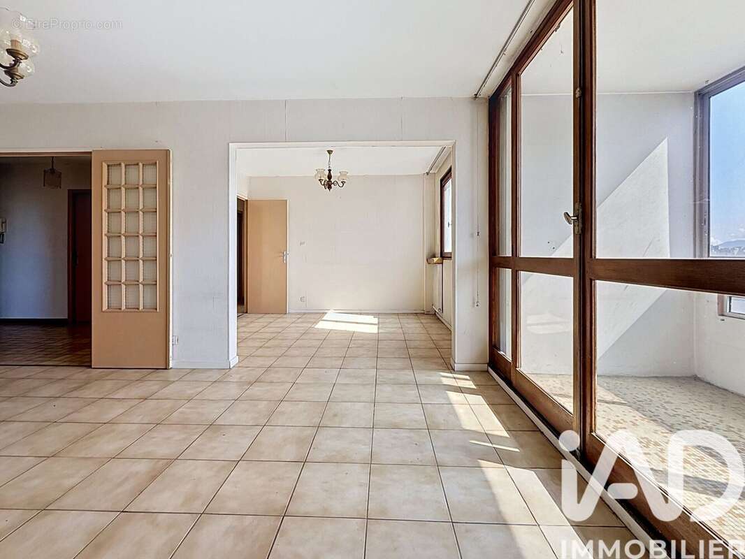 Photo 3 - Appartement à ECHIROLLES