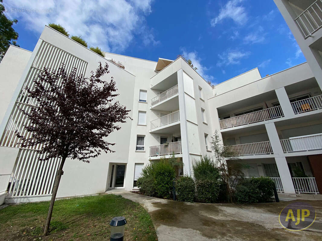 Appartement à LE BOUSCAT