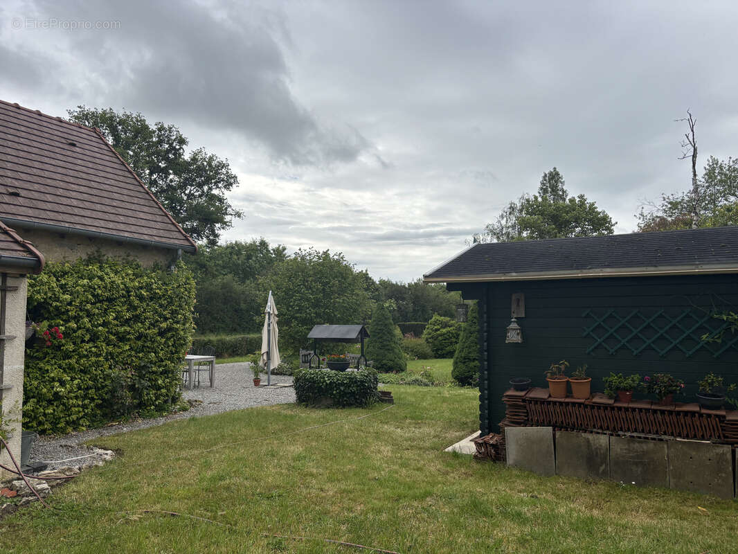 Maison à NEUVY-LE-BARROIS