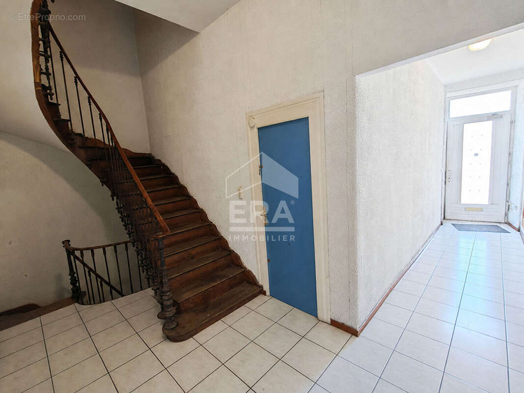 Immeuble 170m² à cognac - photo 3
