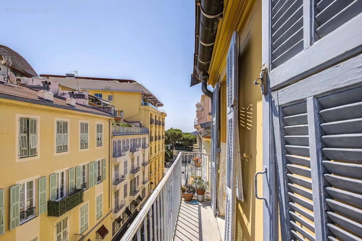Appartement à NICE