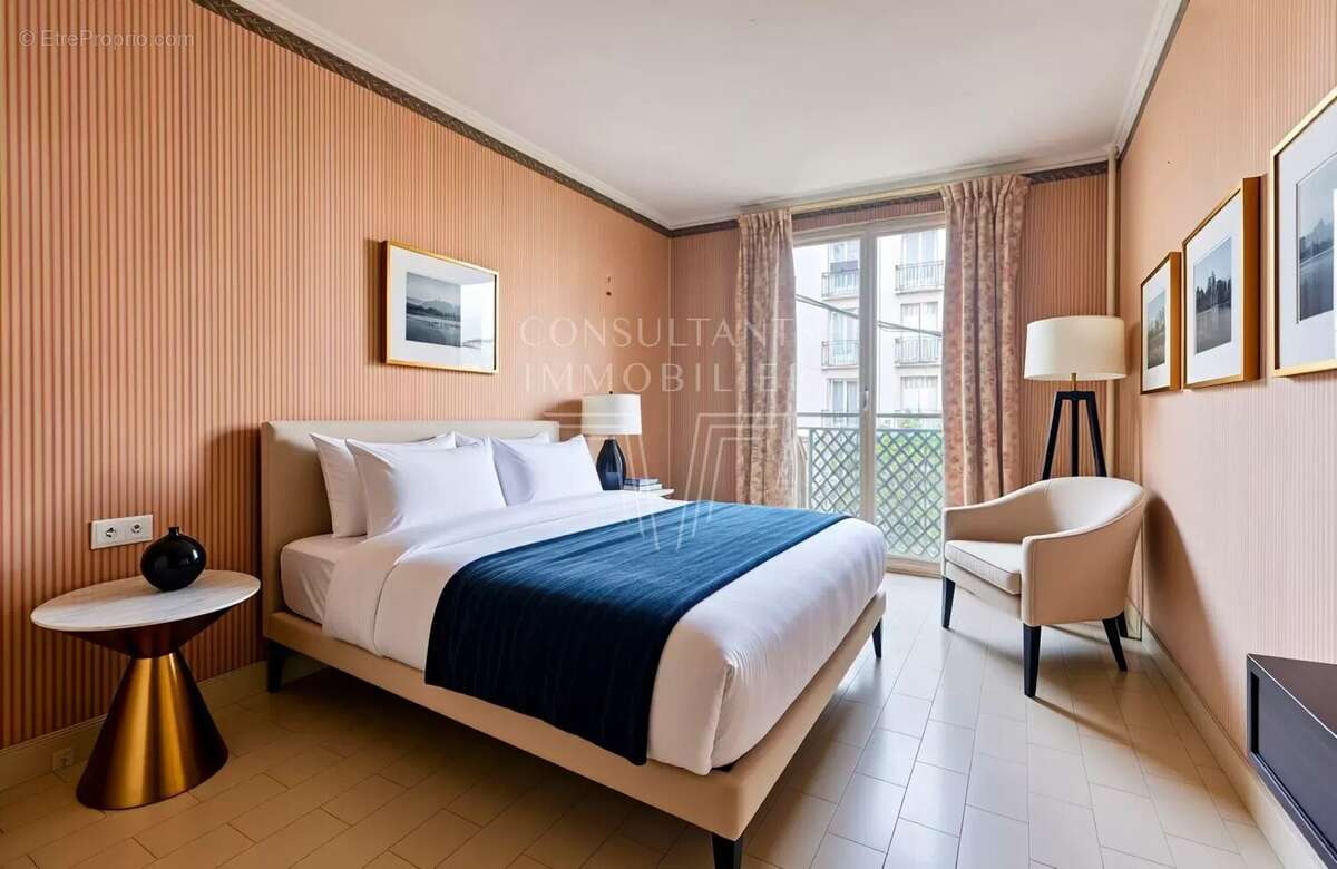 Appartement à NEUILLY-SUR-SEINE