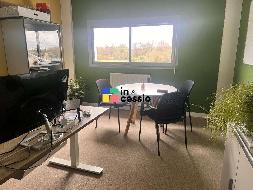 Technoparc des 24 Heures – Le Mans A vendre Bâtiment d'acti - photo 14