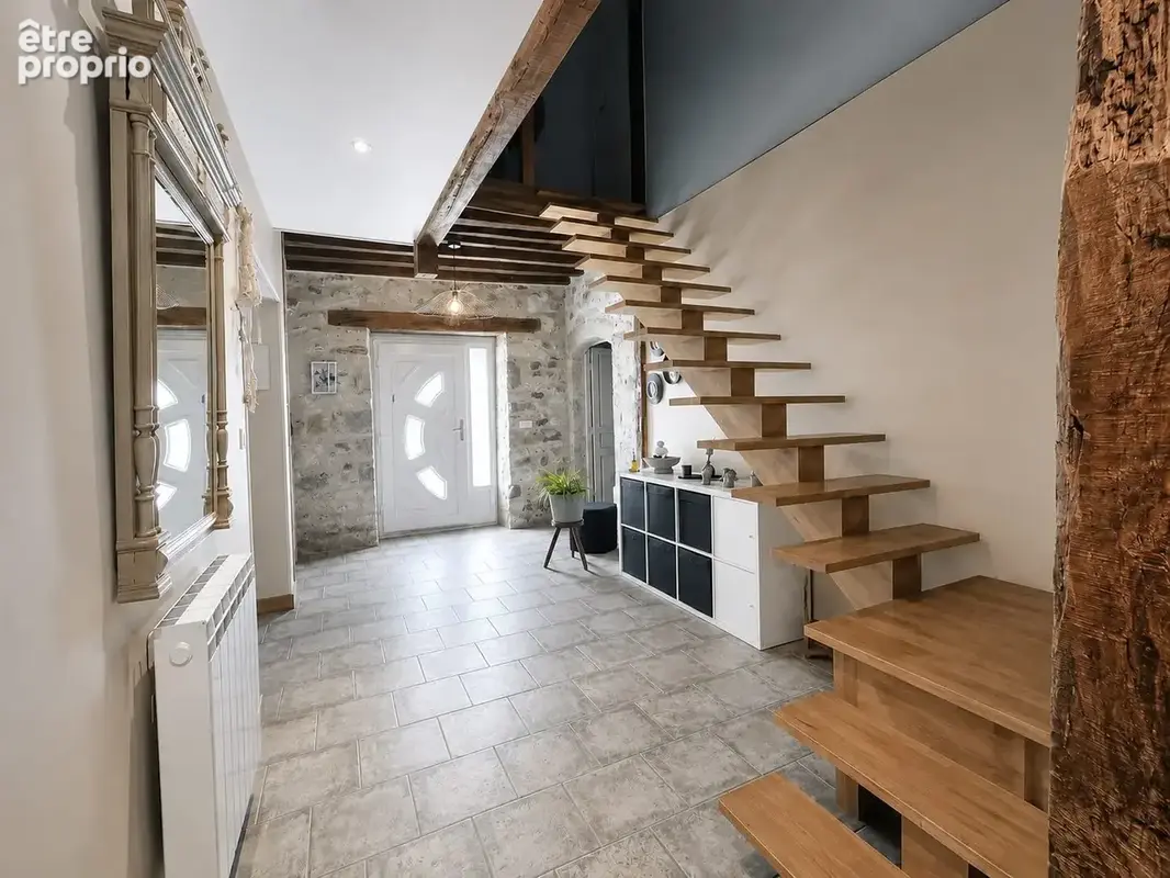 Maison 8 pièces 300 m² à vendre à Chabrac (16150) - photo 7