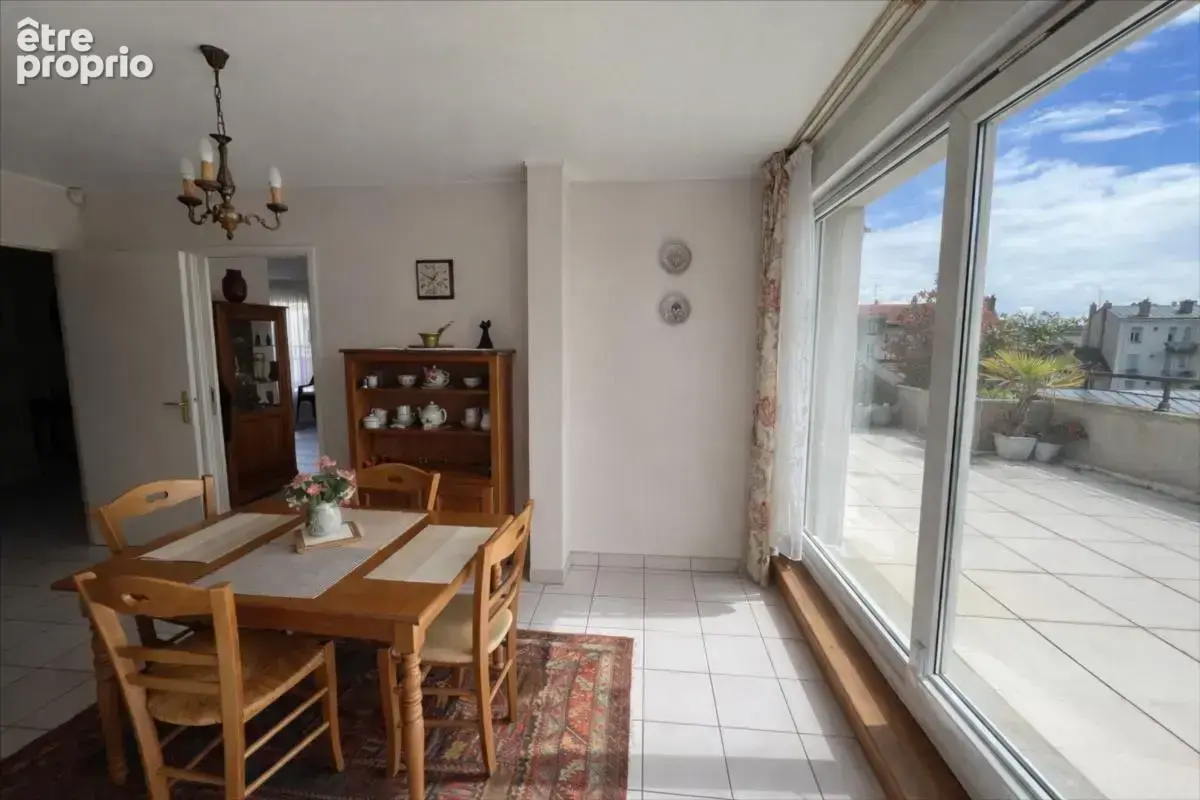 Appartement 132 m² à Reims  - photo 18