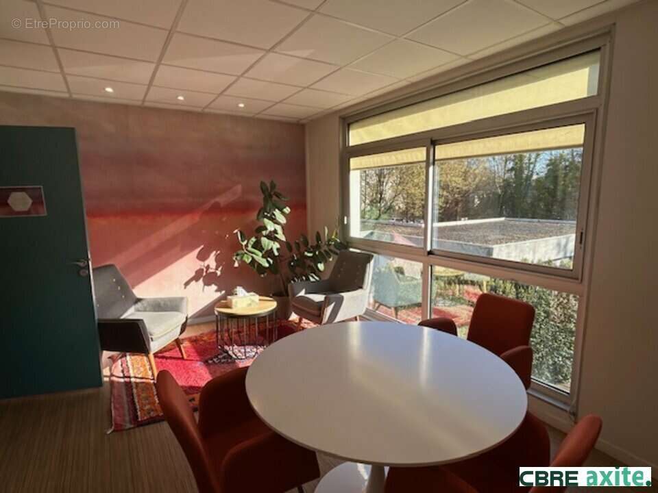 Commerce 465 m² à Meylan  - photo 5