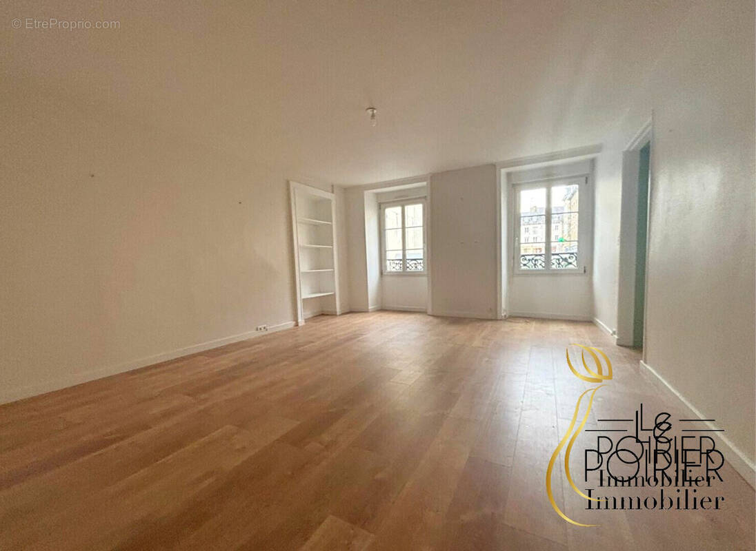 Appartement à LAMBALLE