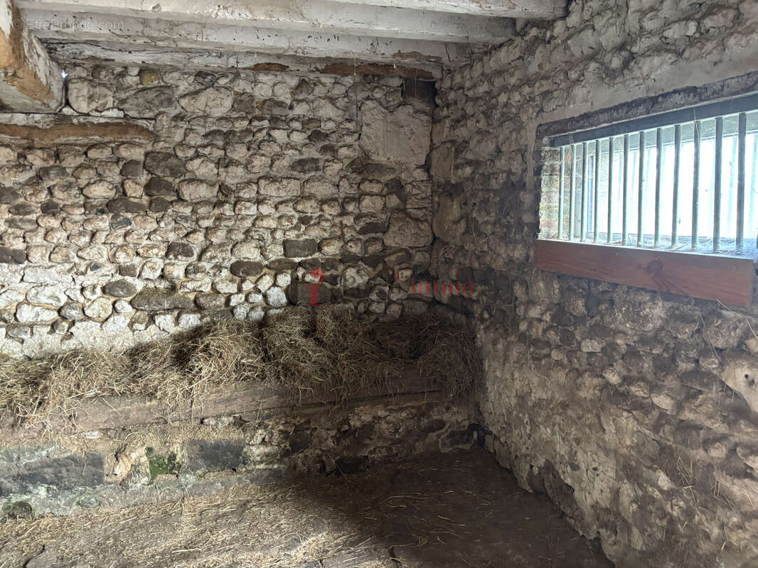 Maison à SOLIGNY-LA-TRAPPE