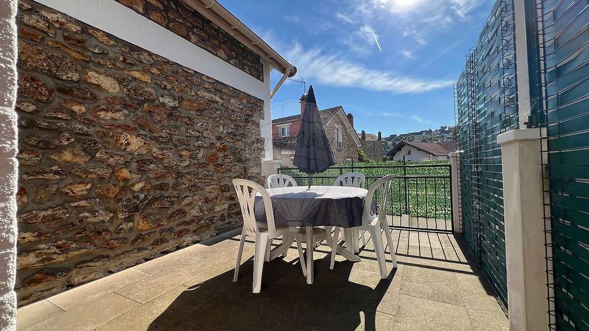 Maison à VILLENEUVE-SAINT-GEORGES