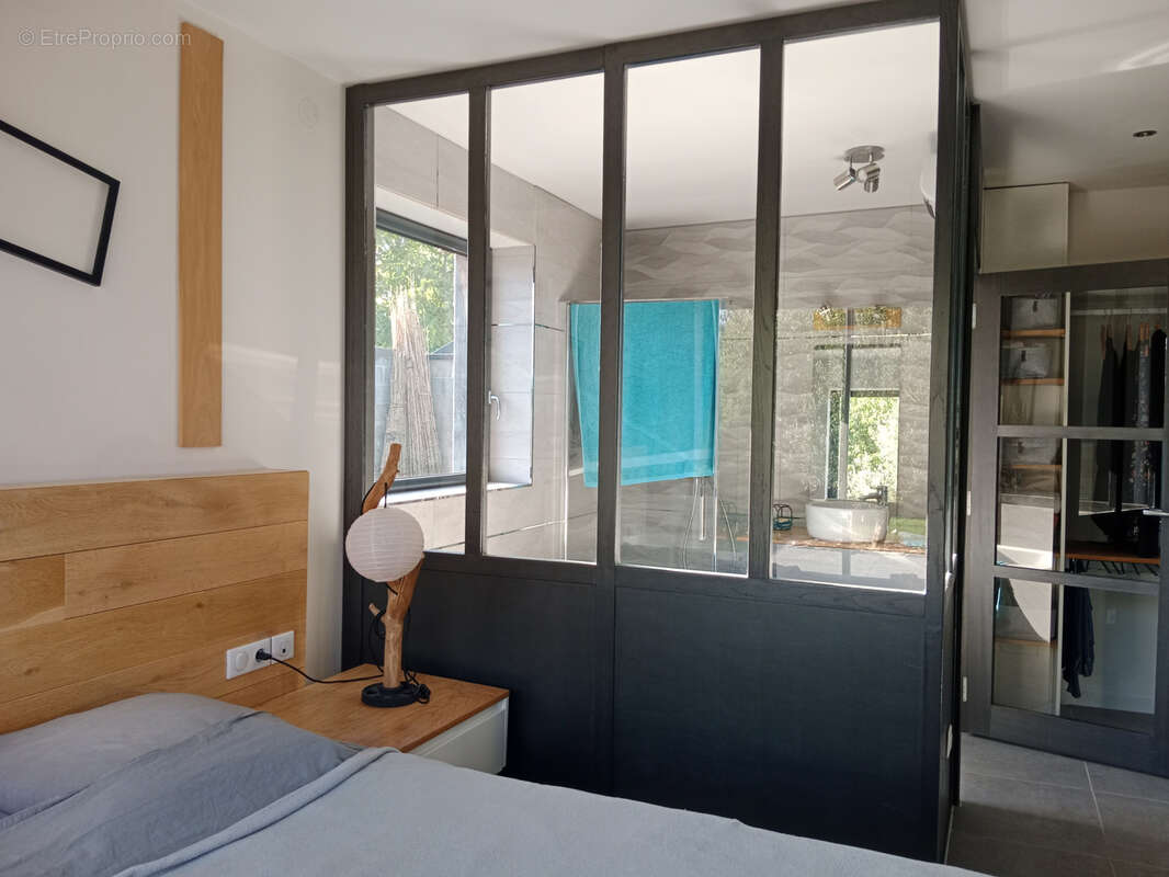 Maison à SAINT-GEORGES-DU-BOIS