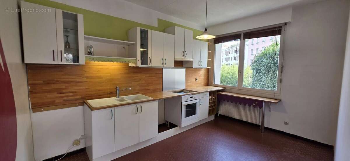 Appartement à LYON-6E