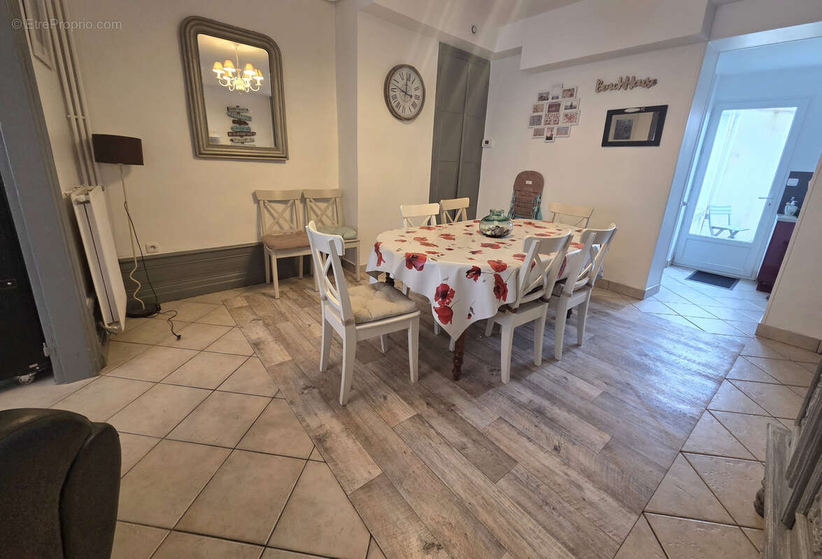Maison à LE PORTEL