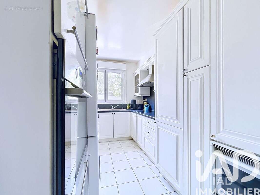 Photo 5 - Appartement à ASNIERES-SUR-SEINE