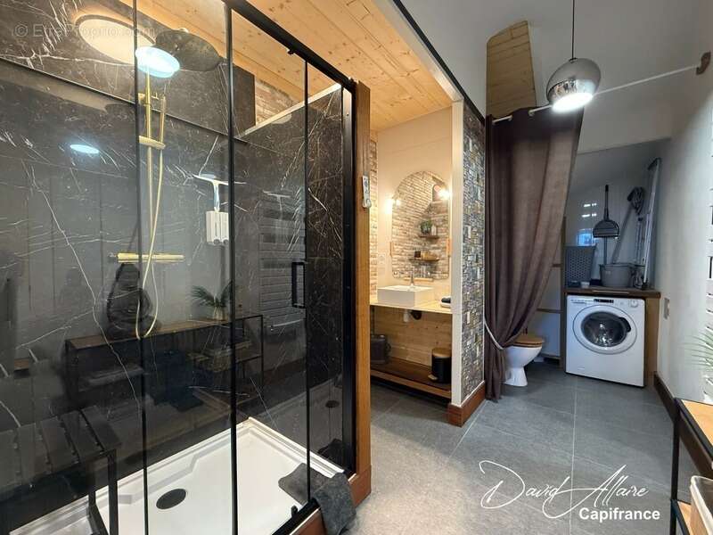 Appartement à LARAGNE-MONTEGLIN