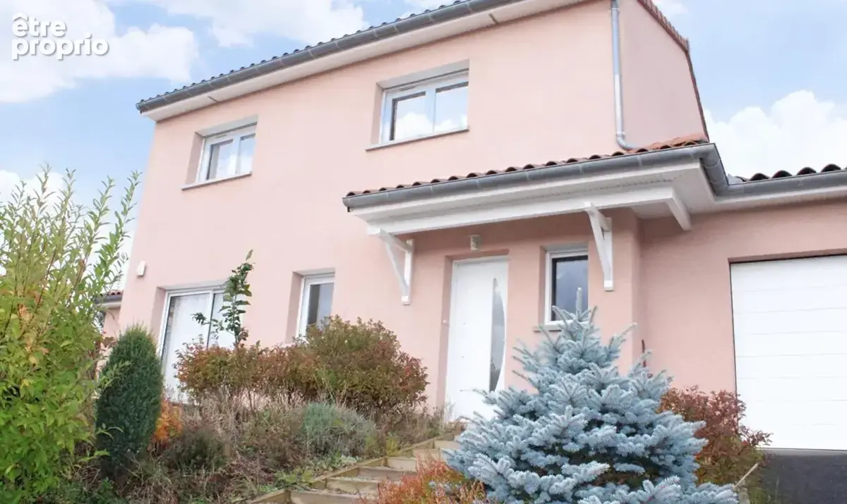 Langogne Maison  5 pièce(s) 172 m2 avec 4 chambres double garage vue dégagée - photo 3