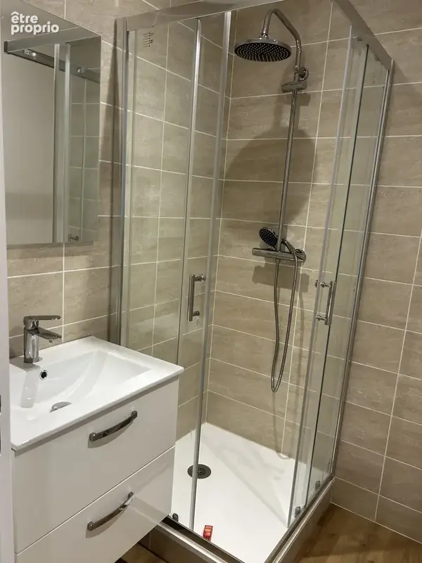 Appartement 2 pièces 47 m² à vendre à Brest (29200) - photo 4