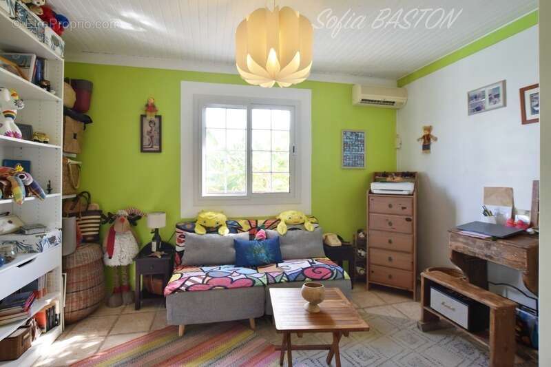 Maison à LES TROIS-ILETS