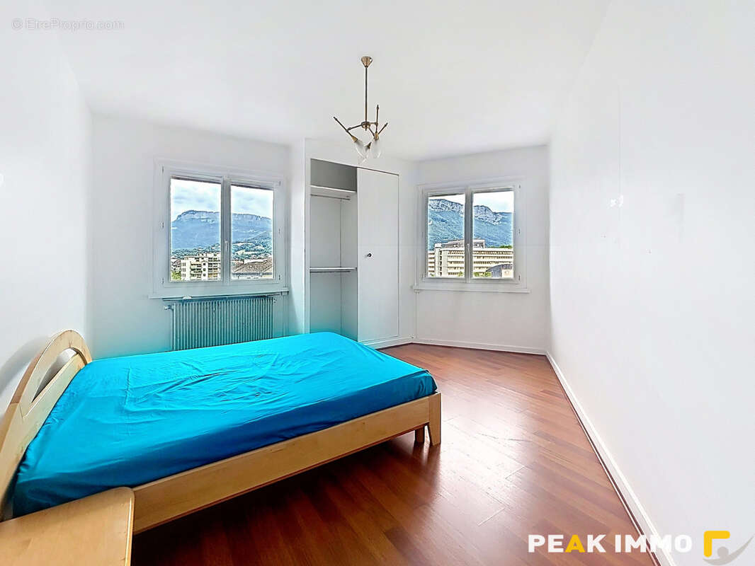 Appartement T3 - 90m2 - Annecy - place de parking - photo 6