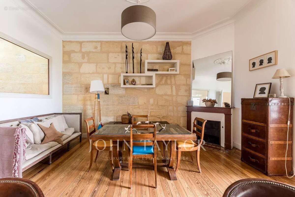 Appartement à BORDEAUX