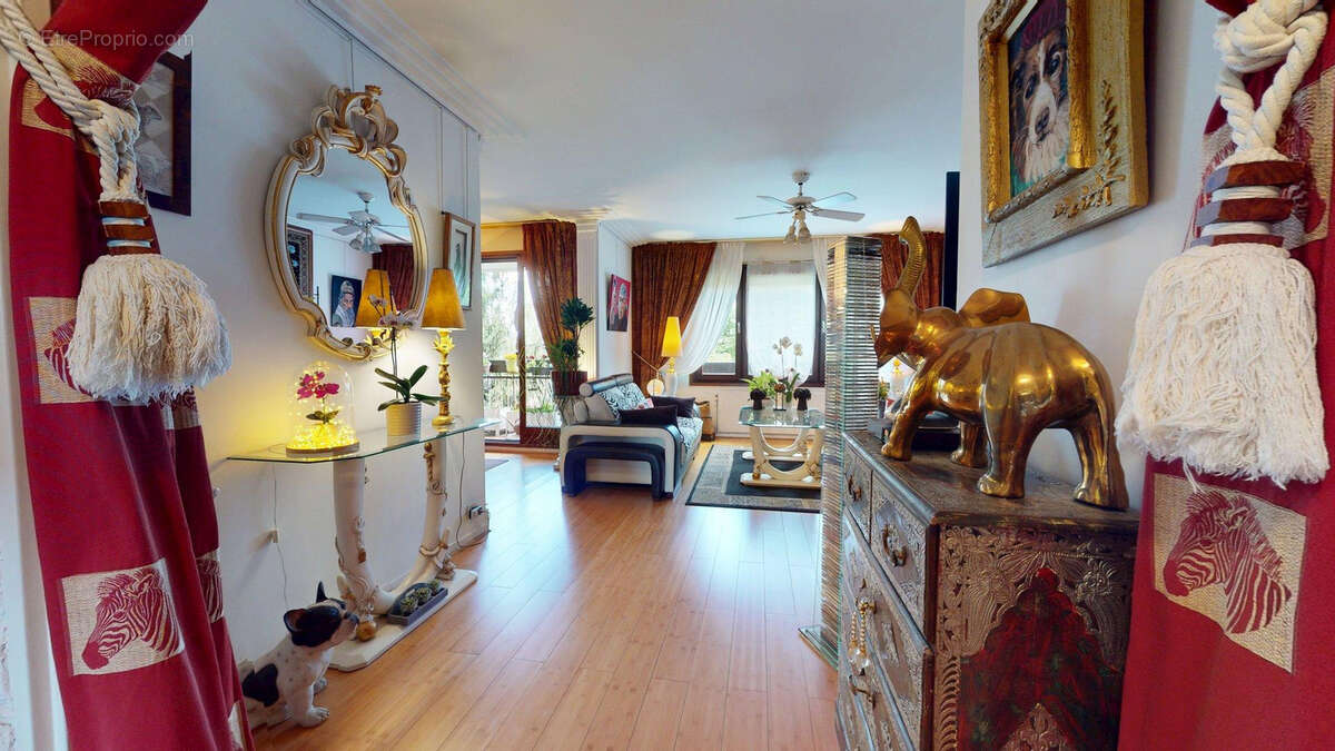 Appartement à BONDY