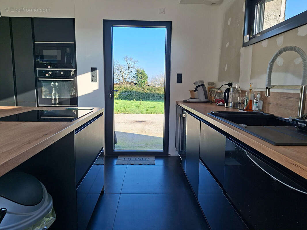 Maison à SAINTE-COLOMBE