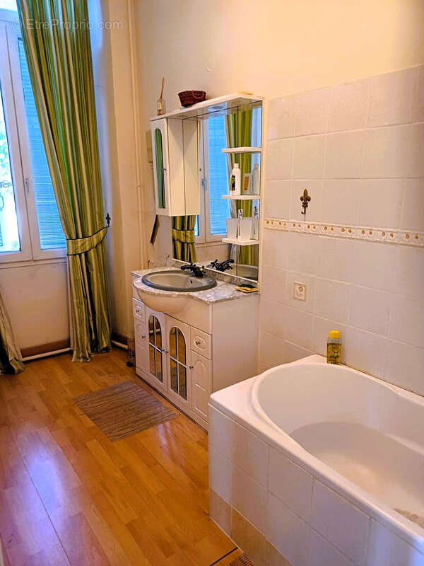 Maison à PIERRELATTE