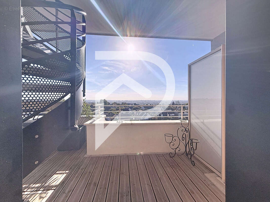 Appartement à CHAMPIGNY-SUR-MARNE