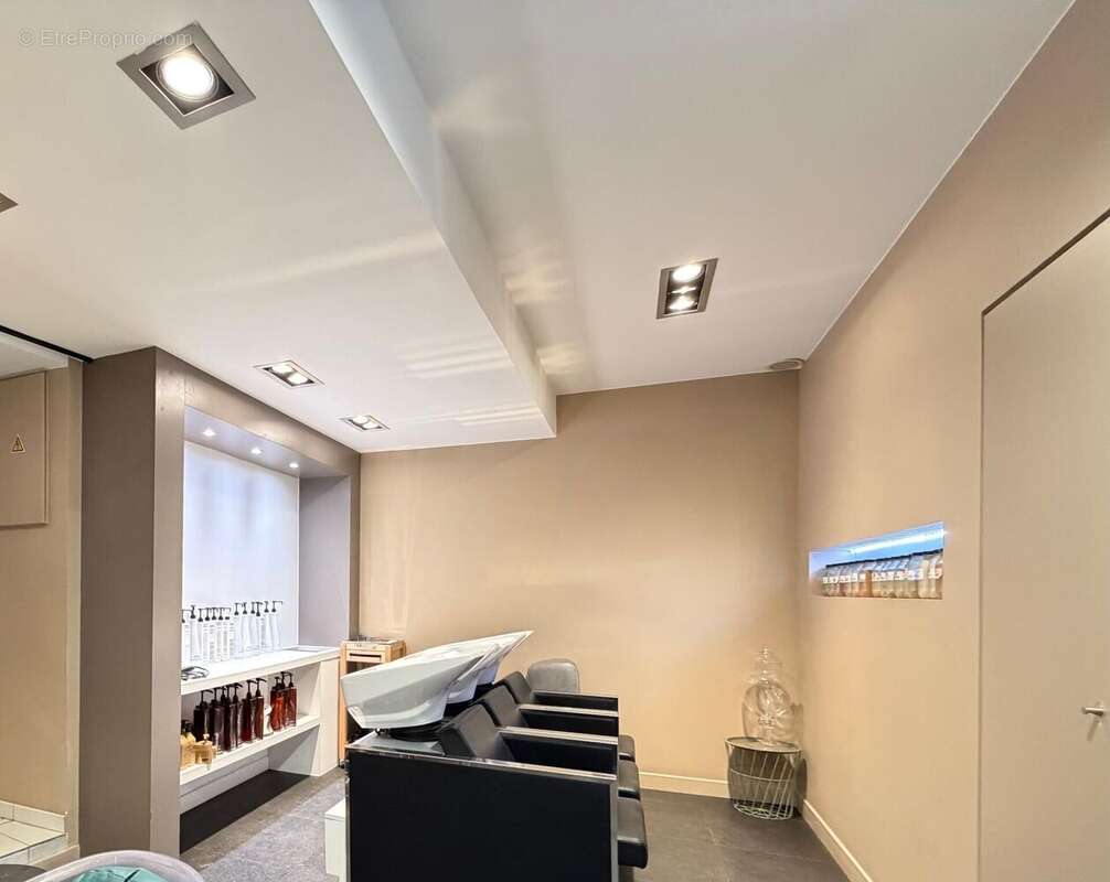 Photo 3 - Commerce à AVIGNON