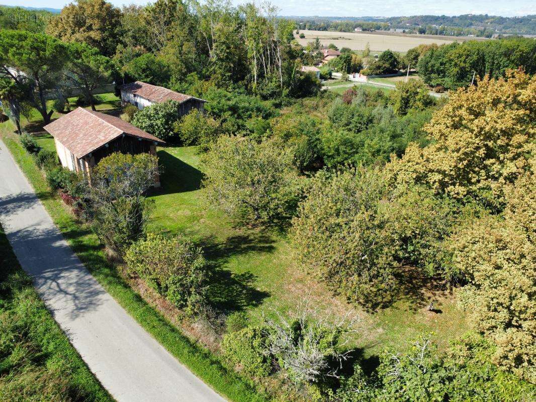 Maison à SAINT-NICOLAS-DE-LA-GRAVE