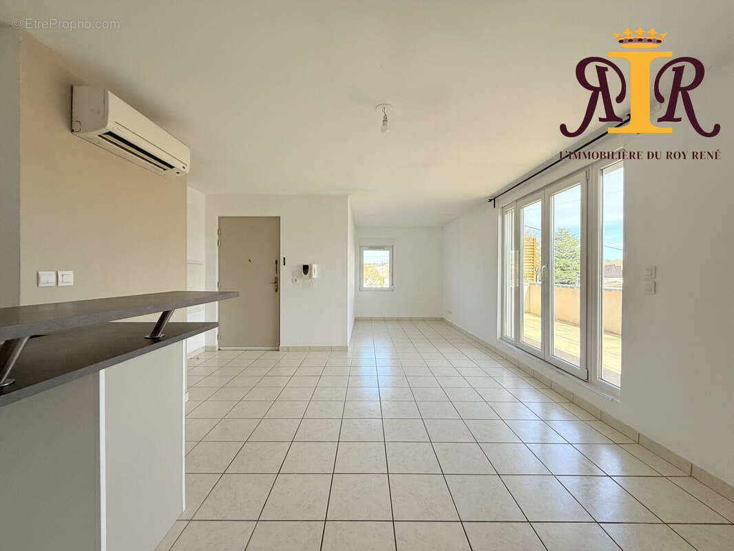 Appartement à PERTUIS