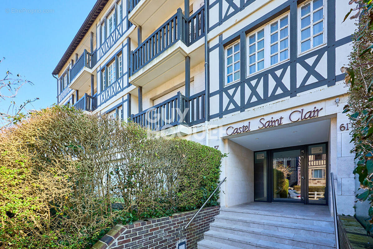Appartement à DEAUVILLE